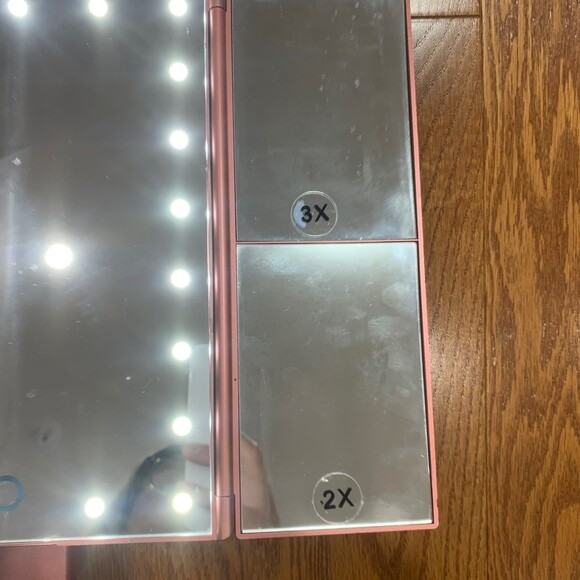 Electric Makeup Mirror Vanity Mirror - Picture 5 of 5